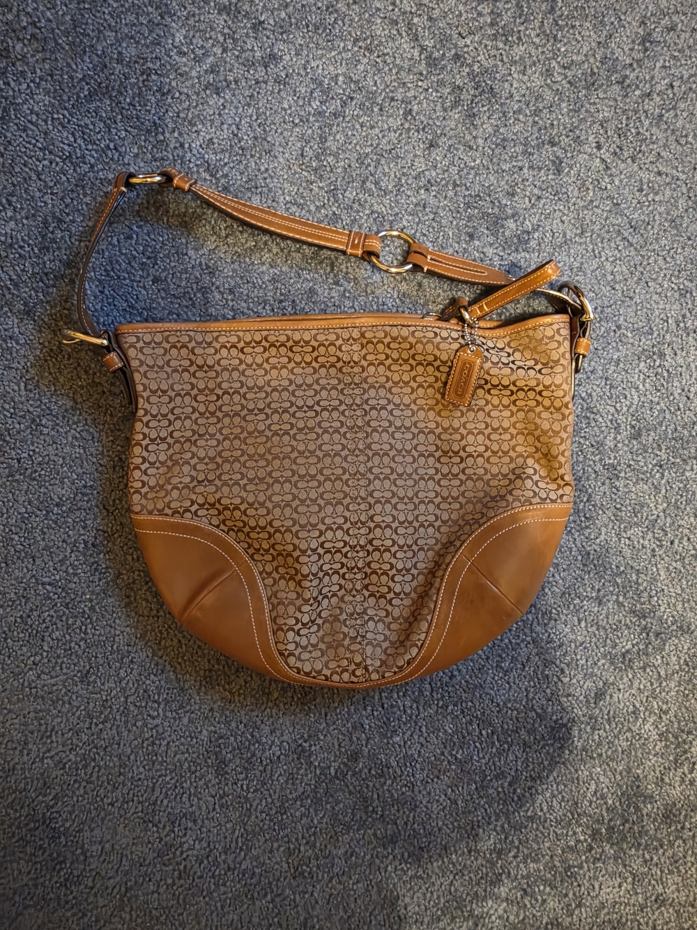 Y2k Coach Soho Hobo Micro C